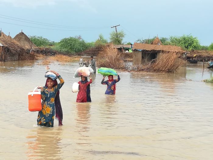 Ganze Landstriche Pakistans standen im Sommer unter Wasser. Helfen konnten wir Dank planbarer Mittel unserer Förderer. Foto:PMS.